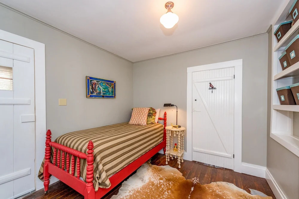 39B Maney Ln Home