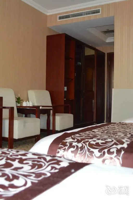 Taishun Business Hotel