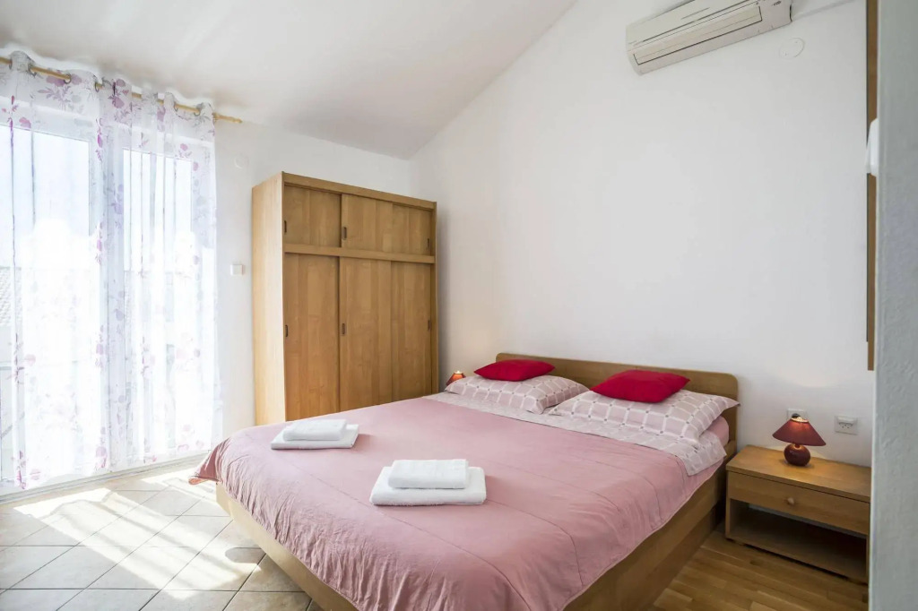 Bol apartments Gospojica