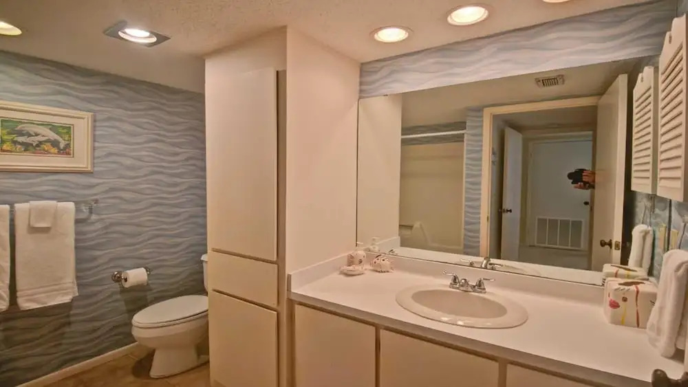 214 - 3 Br Condo