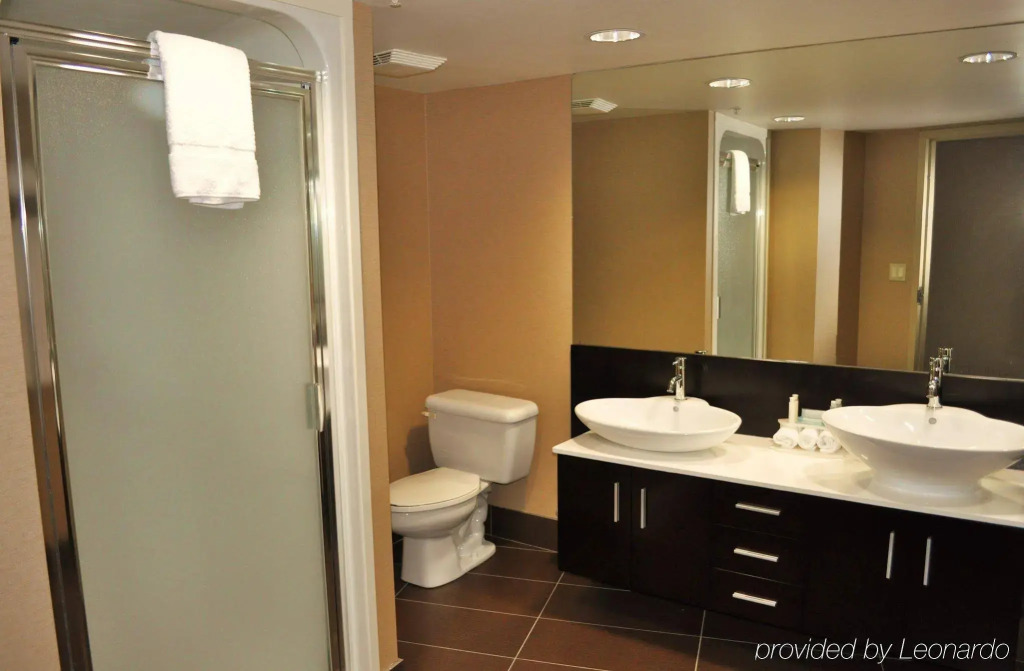Holiday Inn Express & Suites Langley by IHG