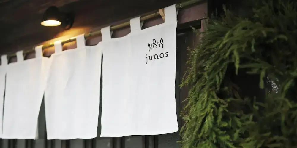 junos