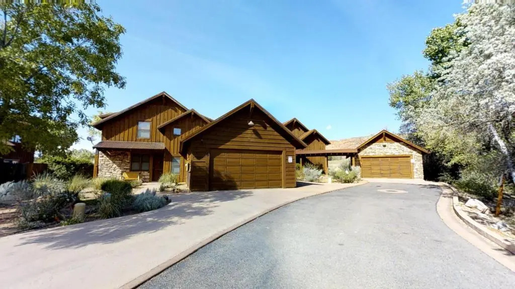Coyote Den #8