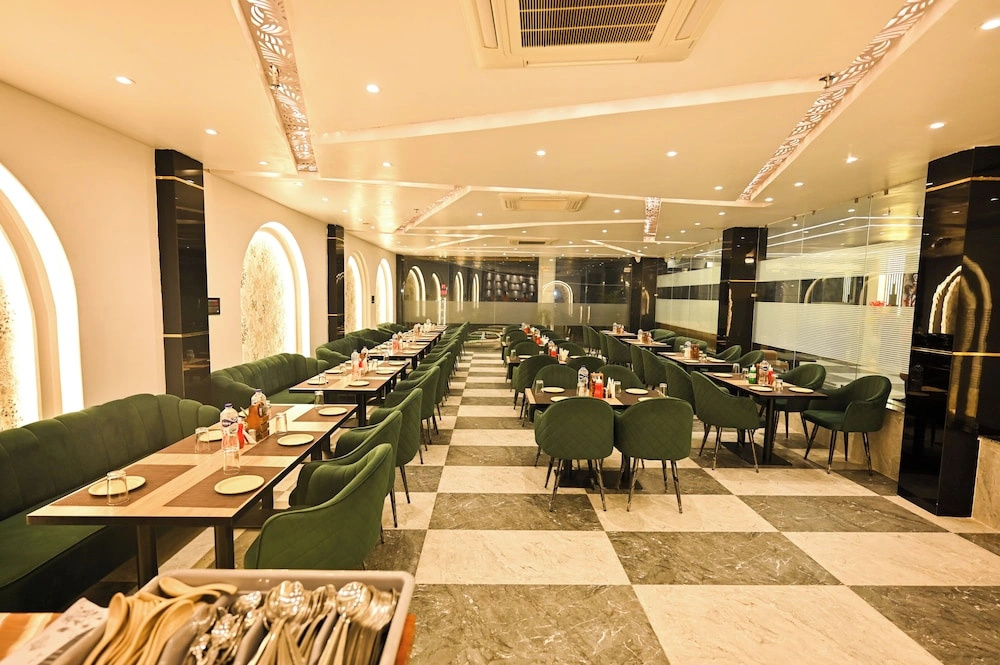 Madhuram Hotel