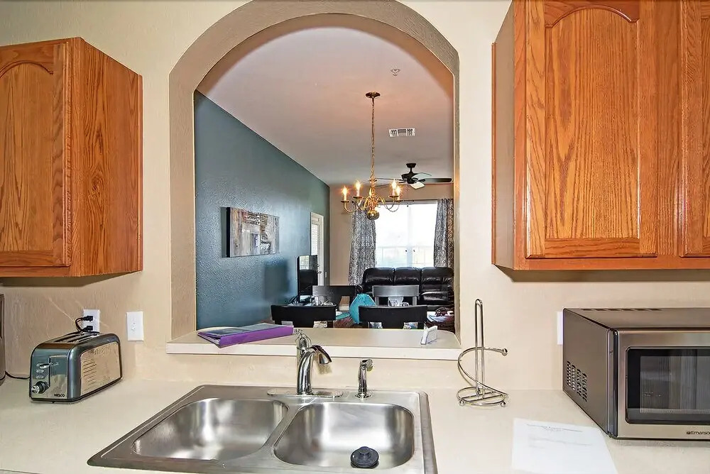 3 Br Condo - Windsor Hills - Ayp 2410