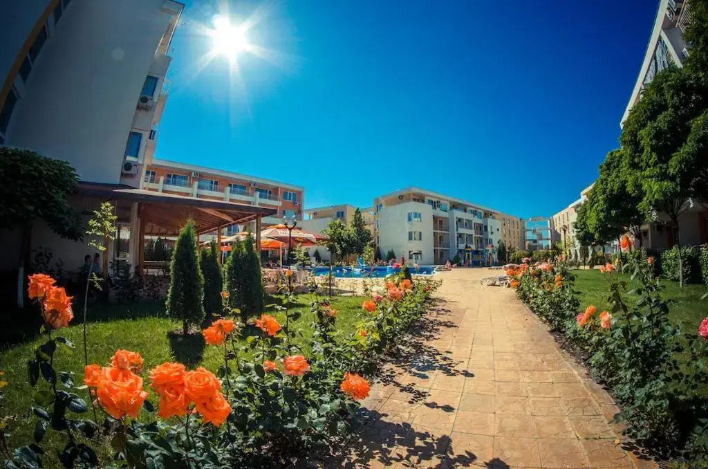Apartment in Nessebar Fort Club