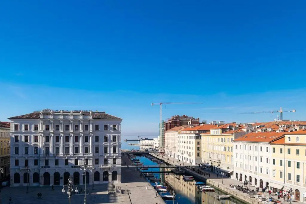 6 Ponterosso - Luxury Attic