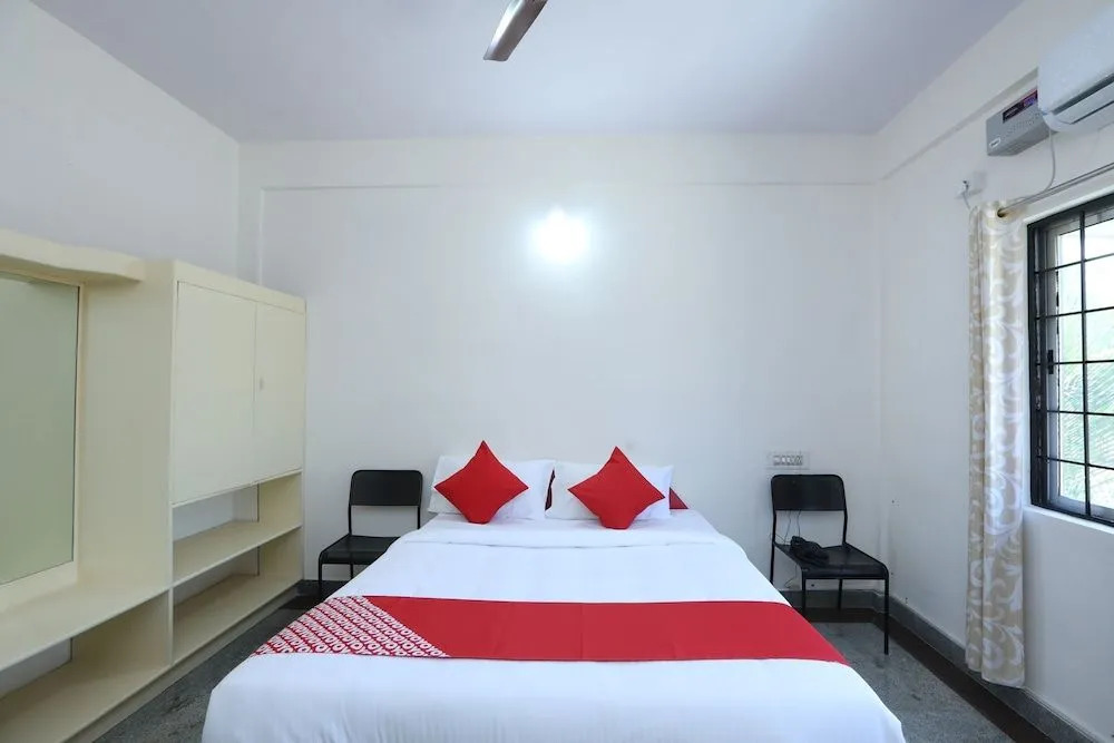 Oyo 30297 Riviera Residency