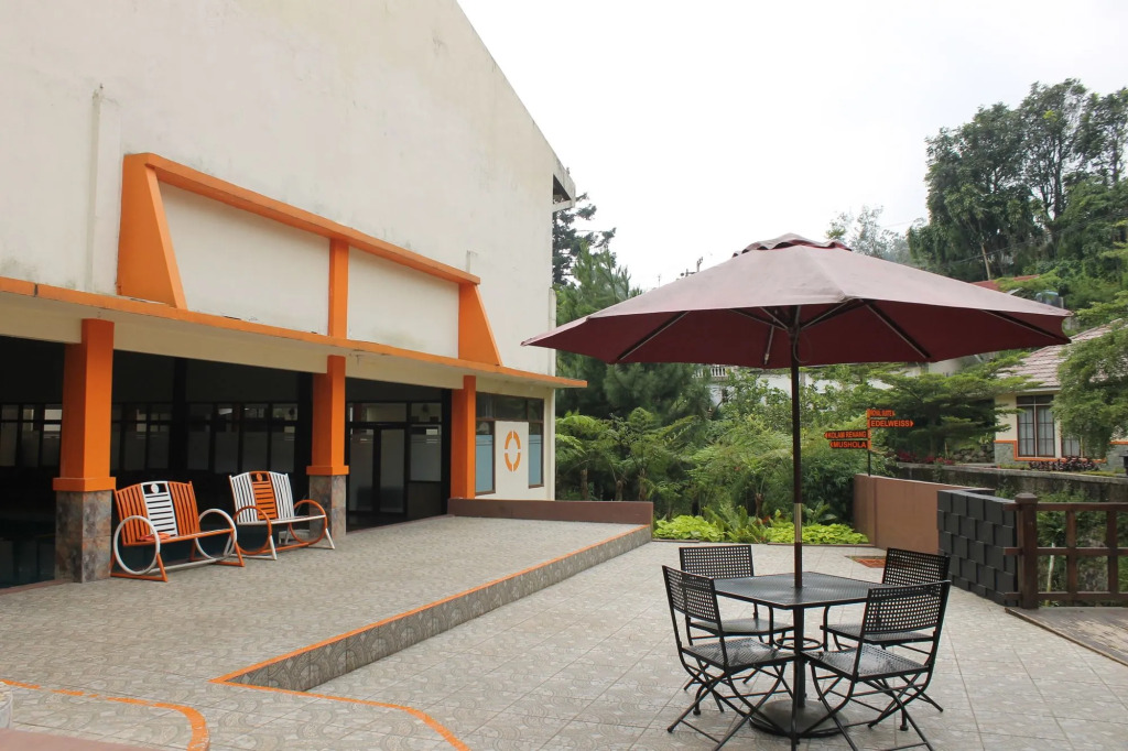 Arra Lembah Pinus