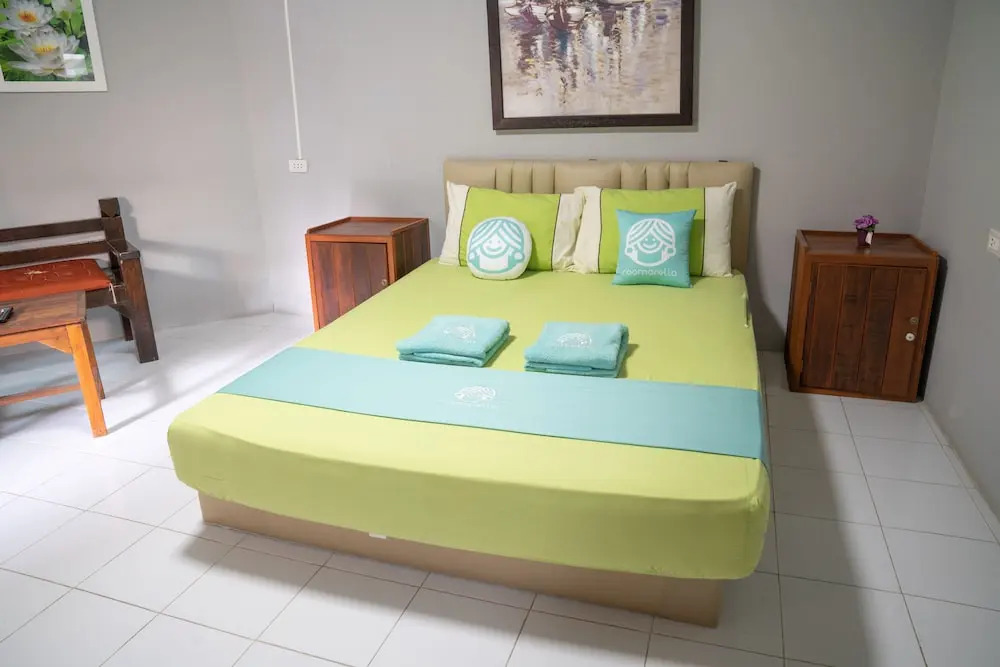 Stay in the heart of historical land- Ayutthaya !
