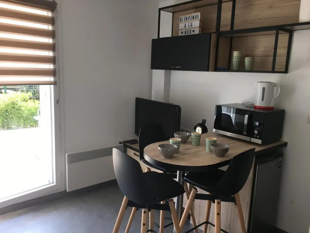 Studio Merville-Franceville-Plage, 1 pièce, 3 personnes - FR-1-487-222