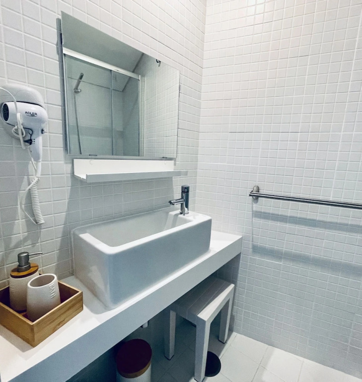 Partenope Hostel and Suites