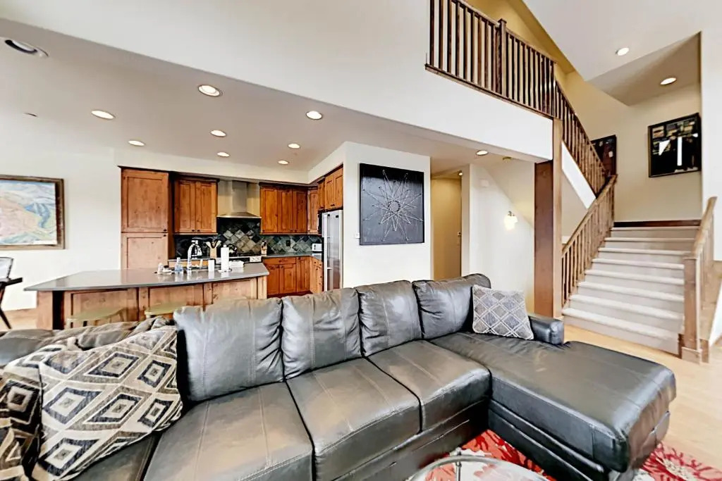 Luxury Villa #301 Next To Resort Hot Tub & Great Views - FREE Activities & Equipment Rentals Daily