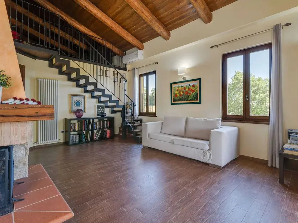 Villa in Piandimeleto with Pool & Sauna