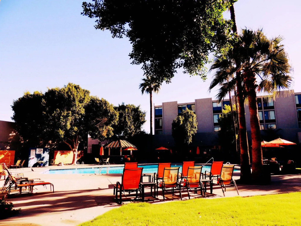 Camelback Sahara