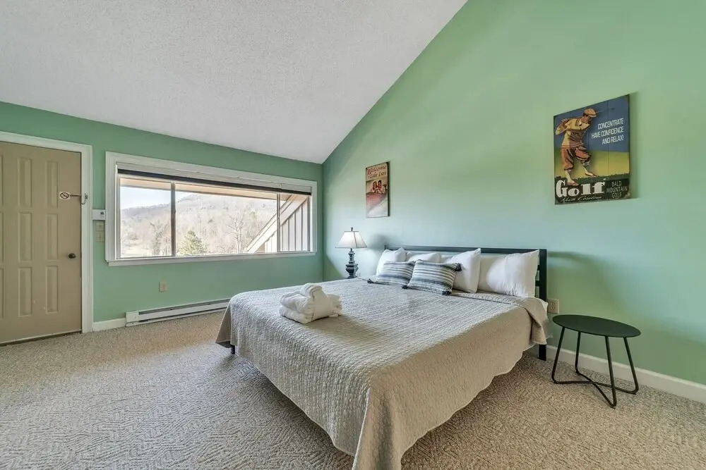 Rumbling Bald Resort-fairway Villa On Bald Mountain Lake-mountain Views 2 Bedroom Condo by Sunscape Property Management
