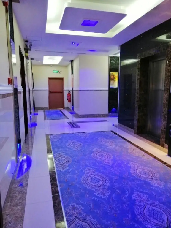 Grand Lily Hotel Suites