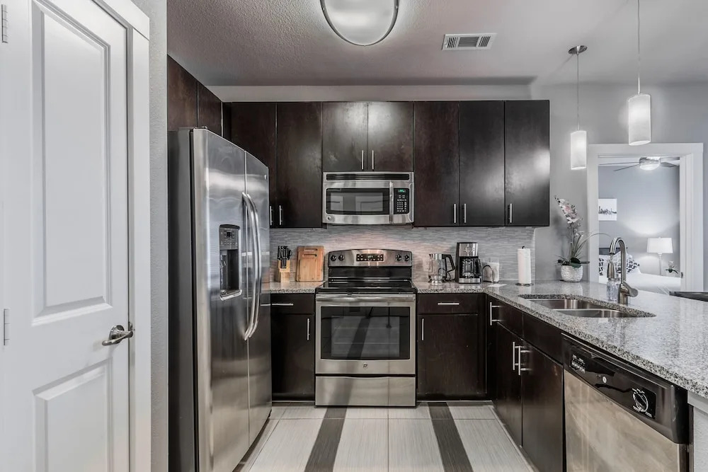 2BR Premium