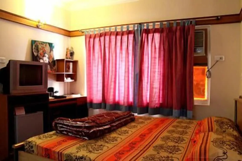 Pallavi International