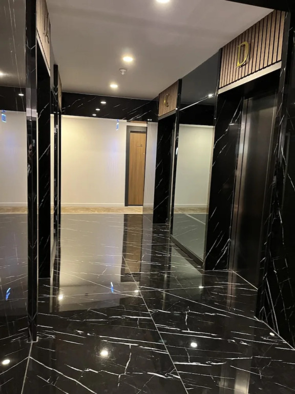 23 Grand Sapphire 2 Bedrooms 2 Shower, Pool, Beach