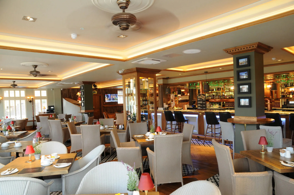 Busby Hotel