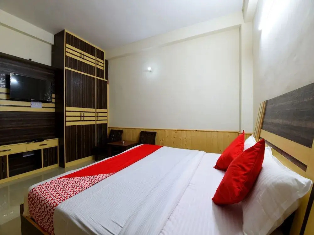 OYO 15028 Kalpana Homestay