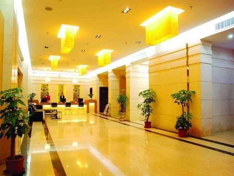 Guangzhou one plus one business hotel