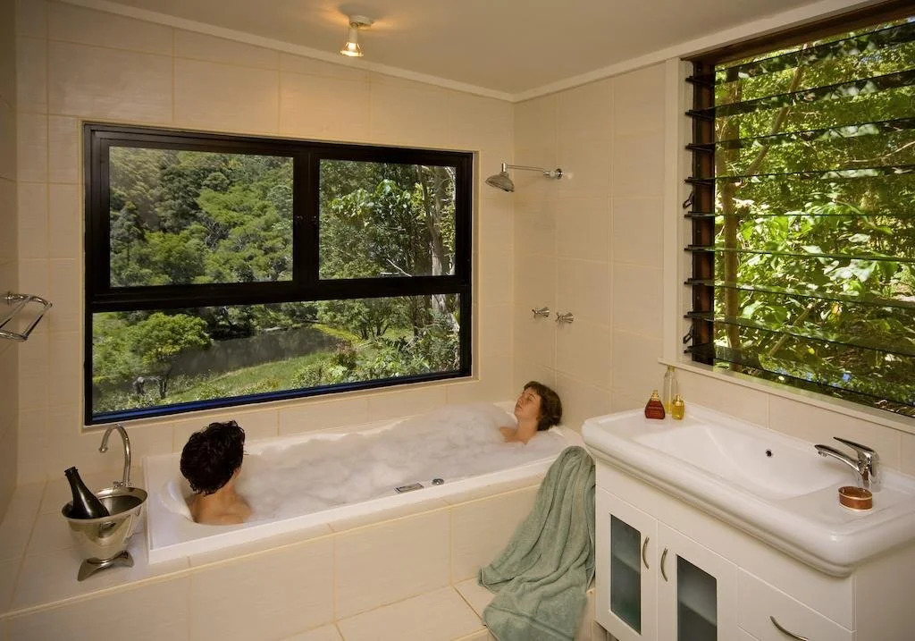 Whispering Valley Cottage Retreat