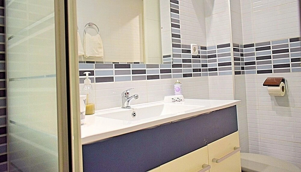 Apartment - Travel and Holidays La Vina