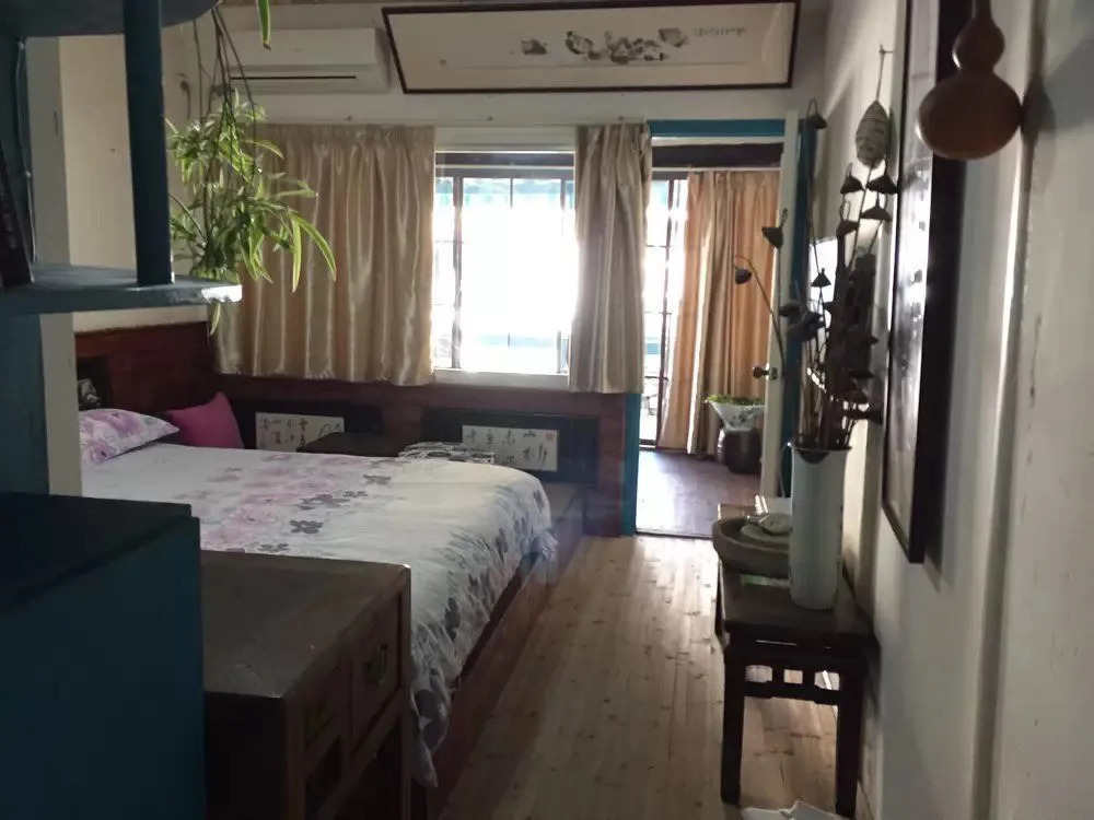 Shanghai Shuihu Xiaozhu Inn