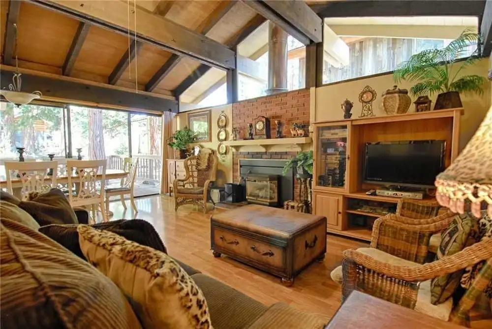 Walk the Grid, Big Deck, Updated, Pet Friendly #115