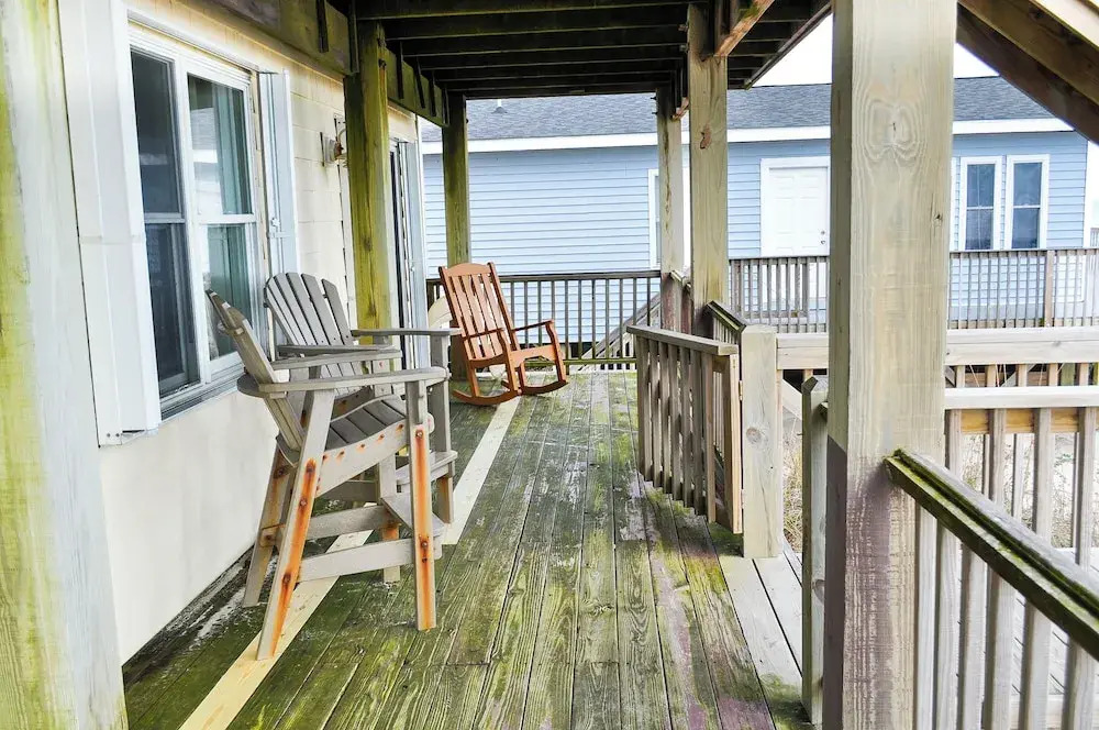 Sunflower Beach House by Topsail Realty
