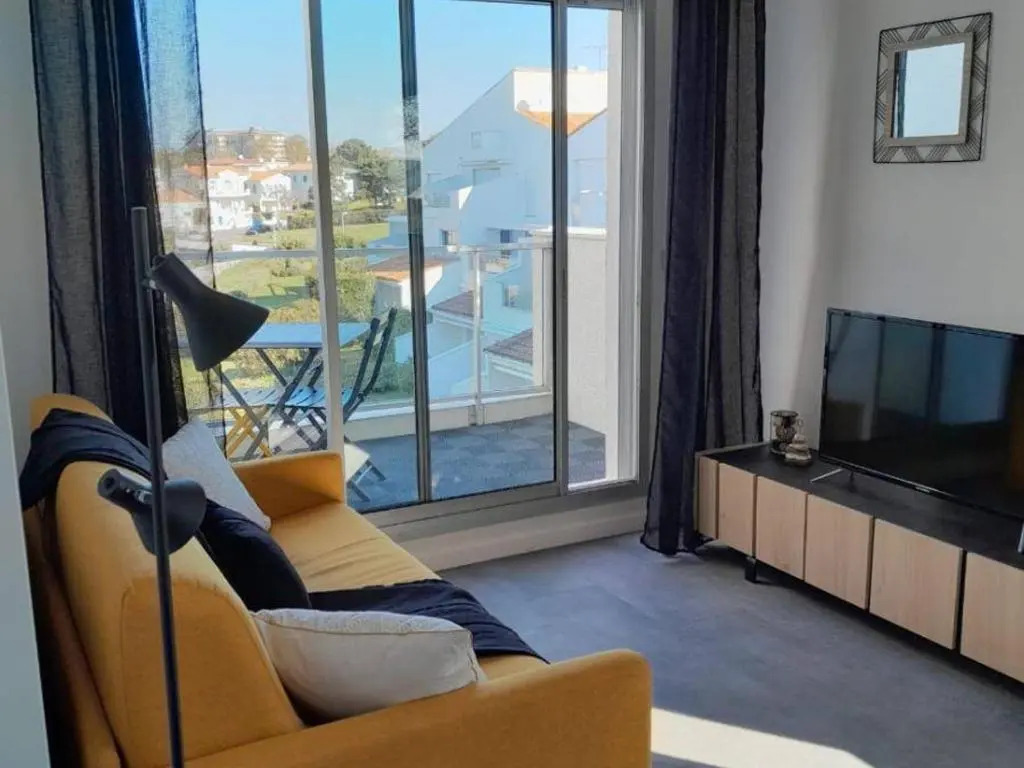 Appartement Royan, 2 pièces, 4 personnes - FR-1-494-126