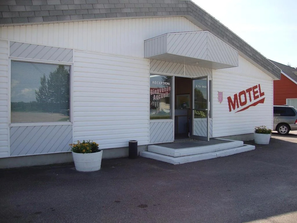 Motel De La Rivière