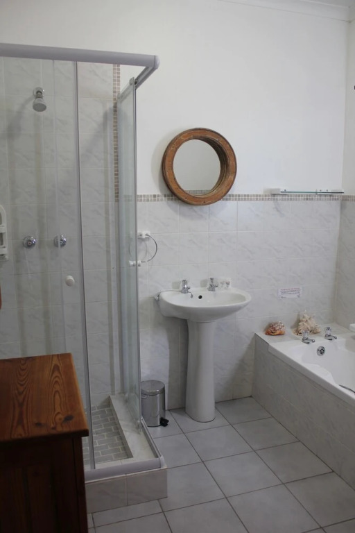 4 Sunset View Self catering
