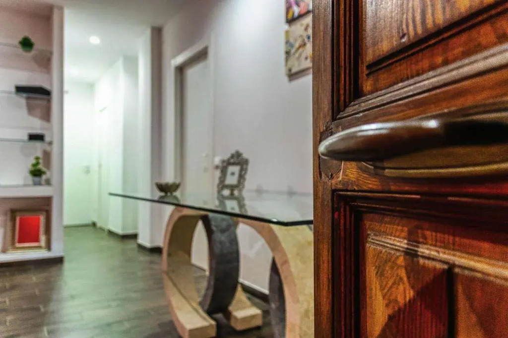 Tribunale Basement Apartment