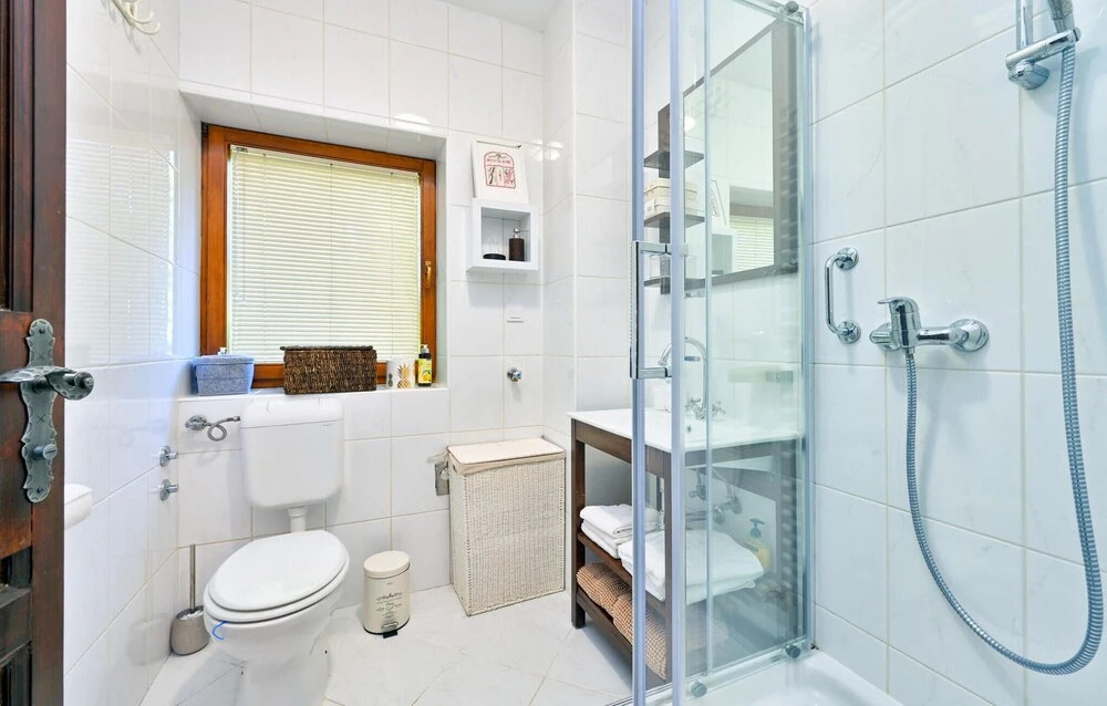 Beautiful Home in Karlovac With Sauna, Wifi and 3 Bedrooms