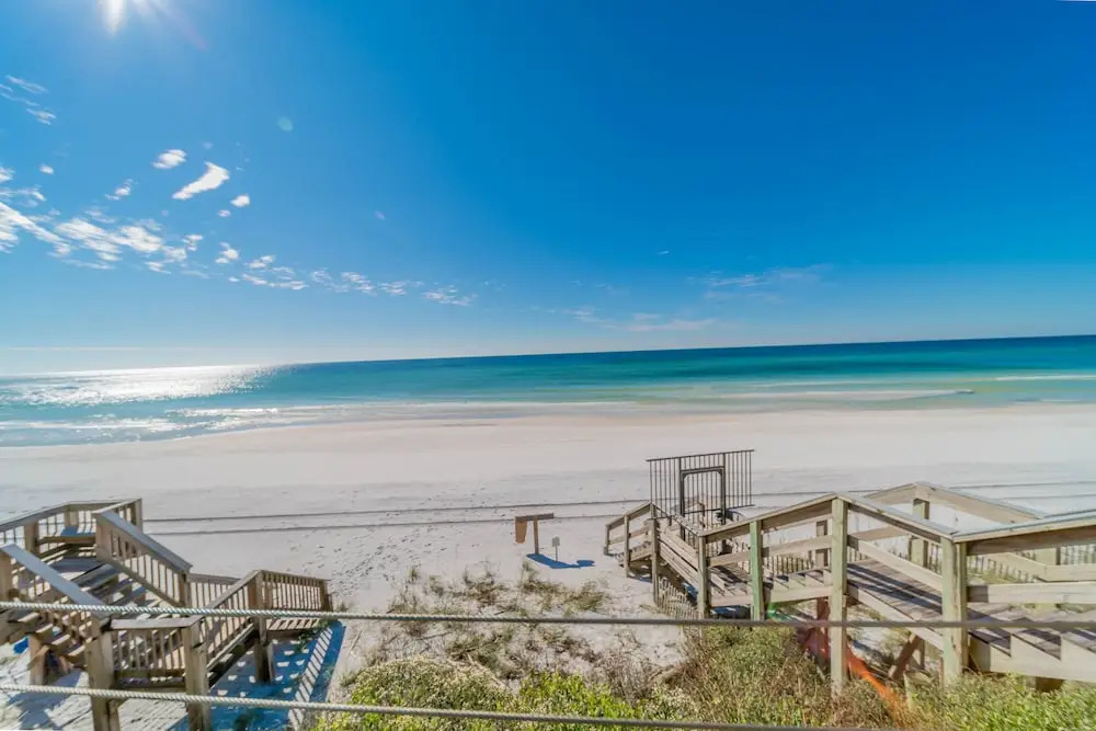 The Breezeway - 2 Br condo by RedAwning