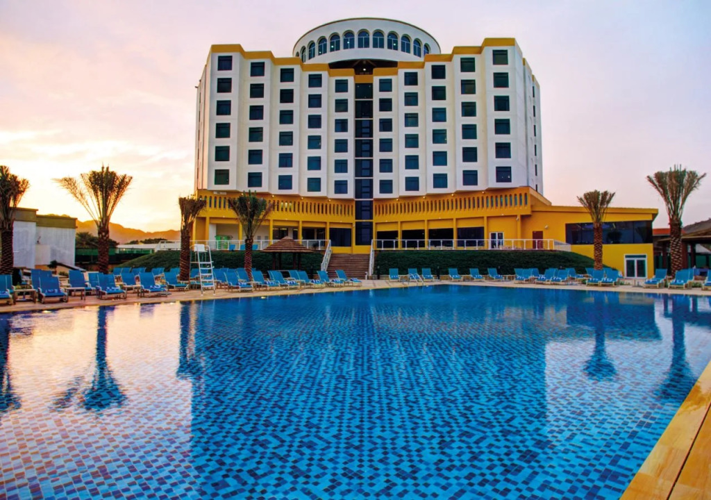 Курортный отель Oceanic Khorfakkan Resort And Spa