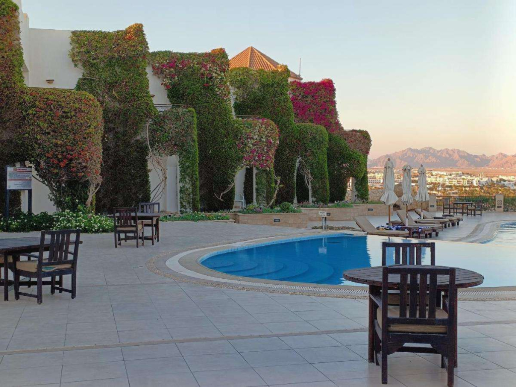 Eden Rock Hotel Namaa Bay