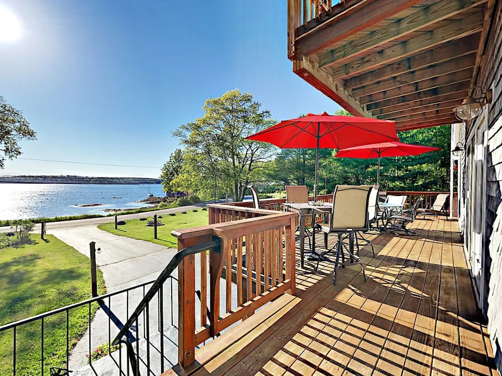 East Boothbay House with Bay Views by RedAwning