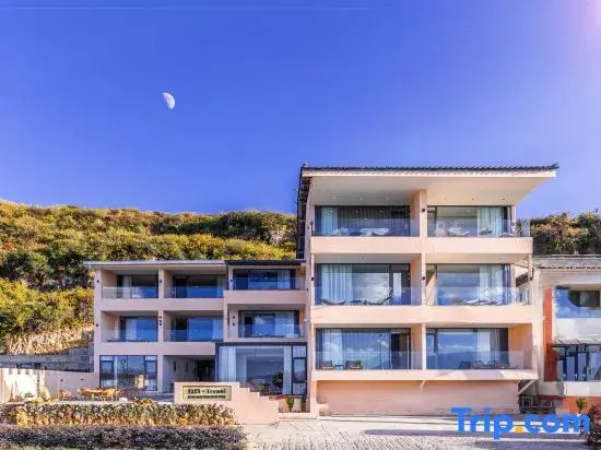 September·Trvael Luxury Sea View Leisure Resort (Doubly Corridor Erhai Store)