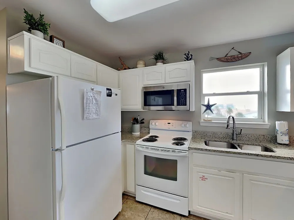 Gulf Island Condos II