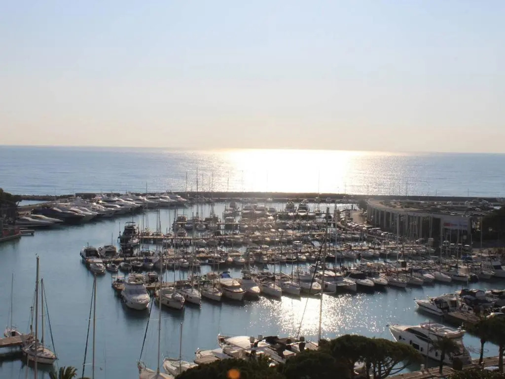 Appartement Villeneuve-Loubet, 3 pièces, 4 personnes - FR-1-252A-72