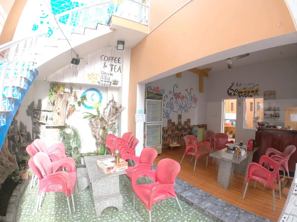 Goc Bien Homestay