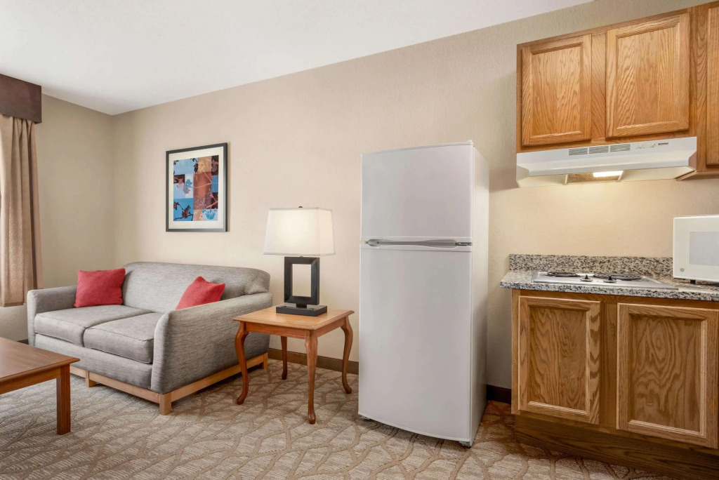 Hawthorn Extended Stay by Wyndham Decatur
