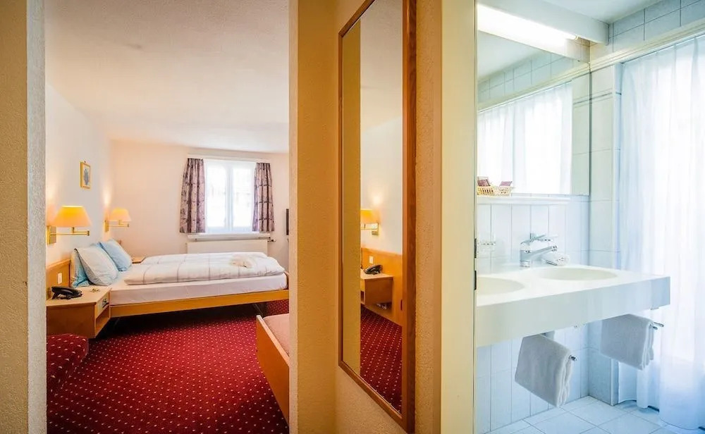 Hotel Heilquelle-Leukerbad-Therme