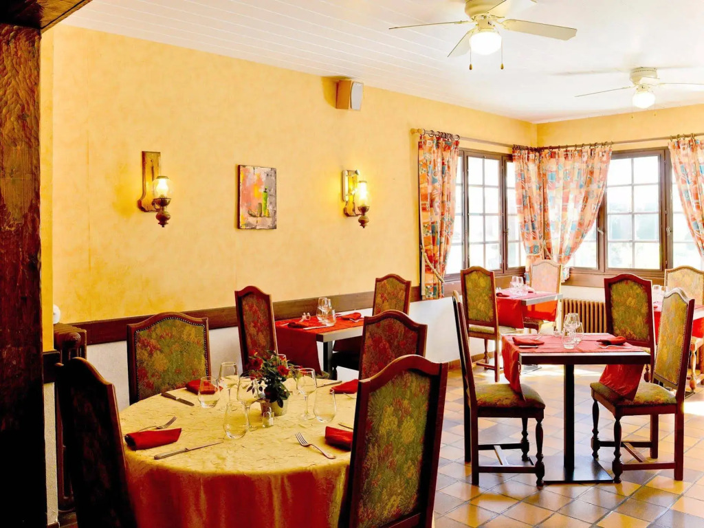Logis Hostellerie du Neez