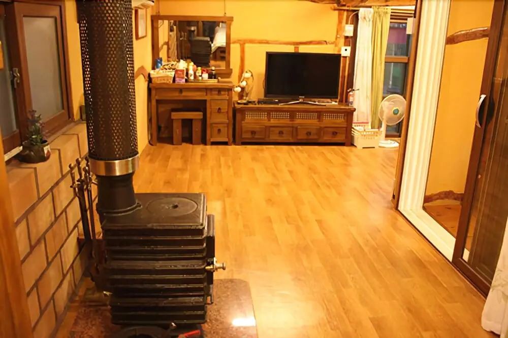 Asan Four Season Hanok Pension