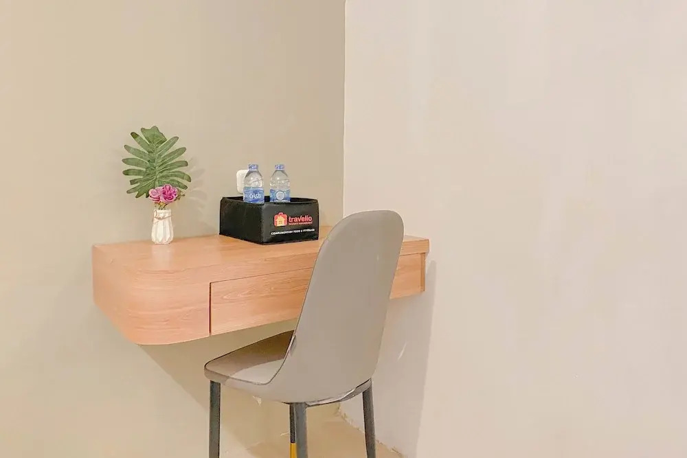 New And Modern Look Studio Room At Apartment Bassura City